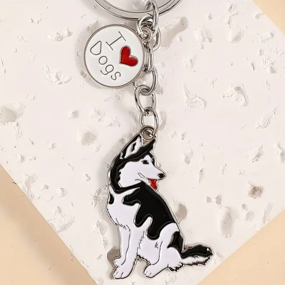 NEW! Enamel Siberian Husky  "I ❤️ Dogs" Keychain/Bag 🎒 👜 Charm ~ 🎁 🐾 🐕 - Picture 4 of 7